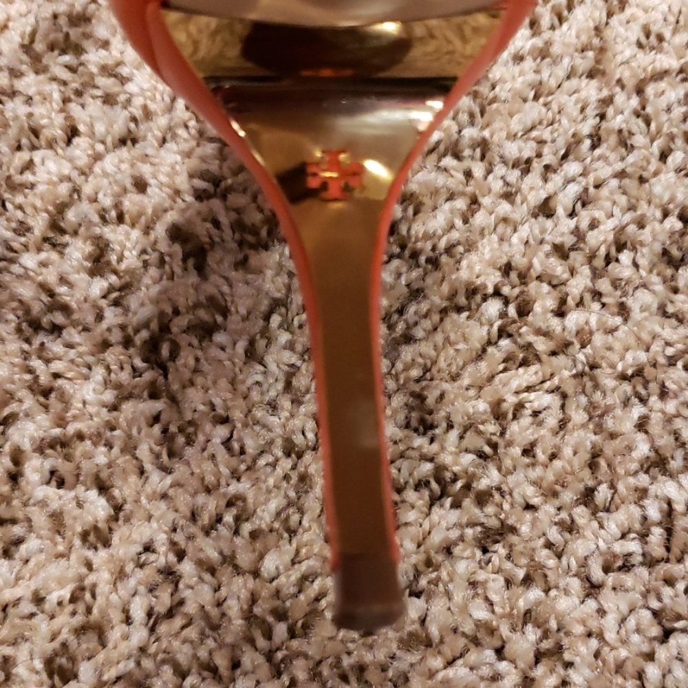 Womens Tory Burch sandals - Picture 6 of 6
